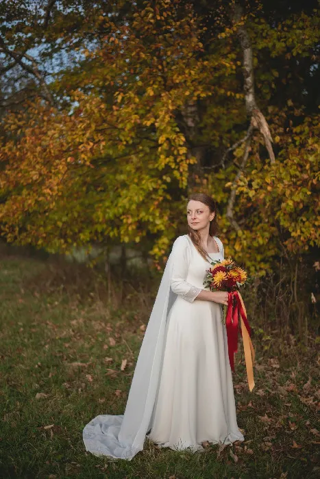 Monika Srovnalová - svatební a módní ateliér - obrázek 1