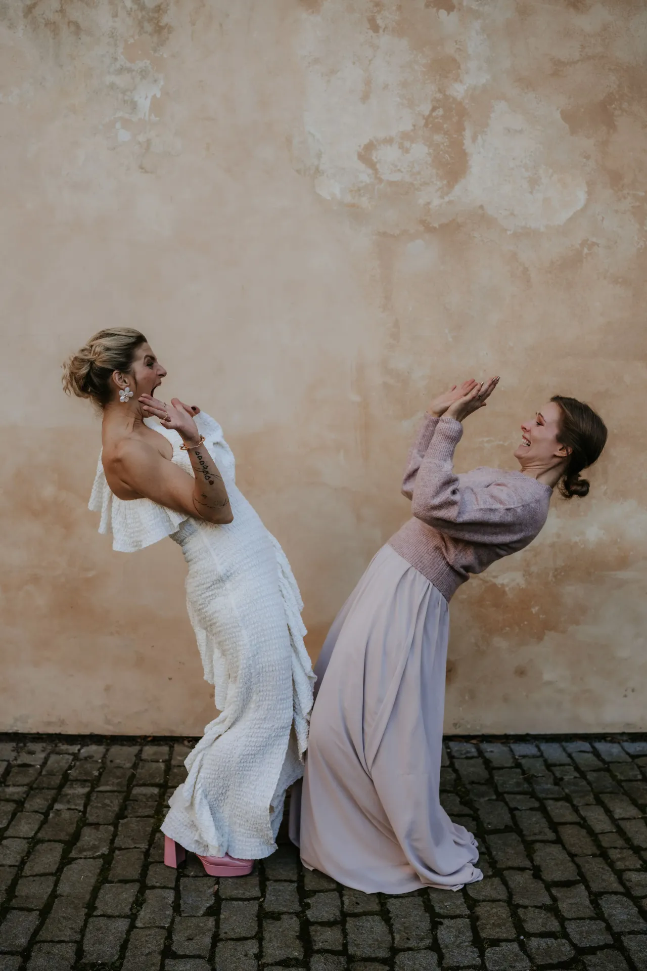 V dobré společnosti - obrázek 1