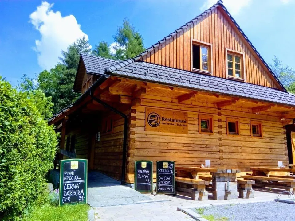 Restaurace Roubenka u Rybníka